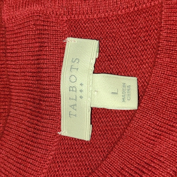 Talbots, Pullover Sweater, Faux pockets and one Button Closure. - Picture 3 of 5